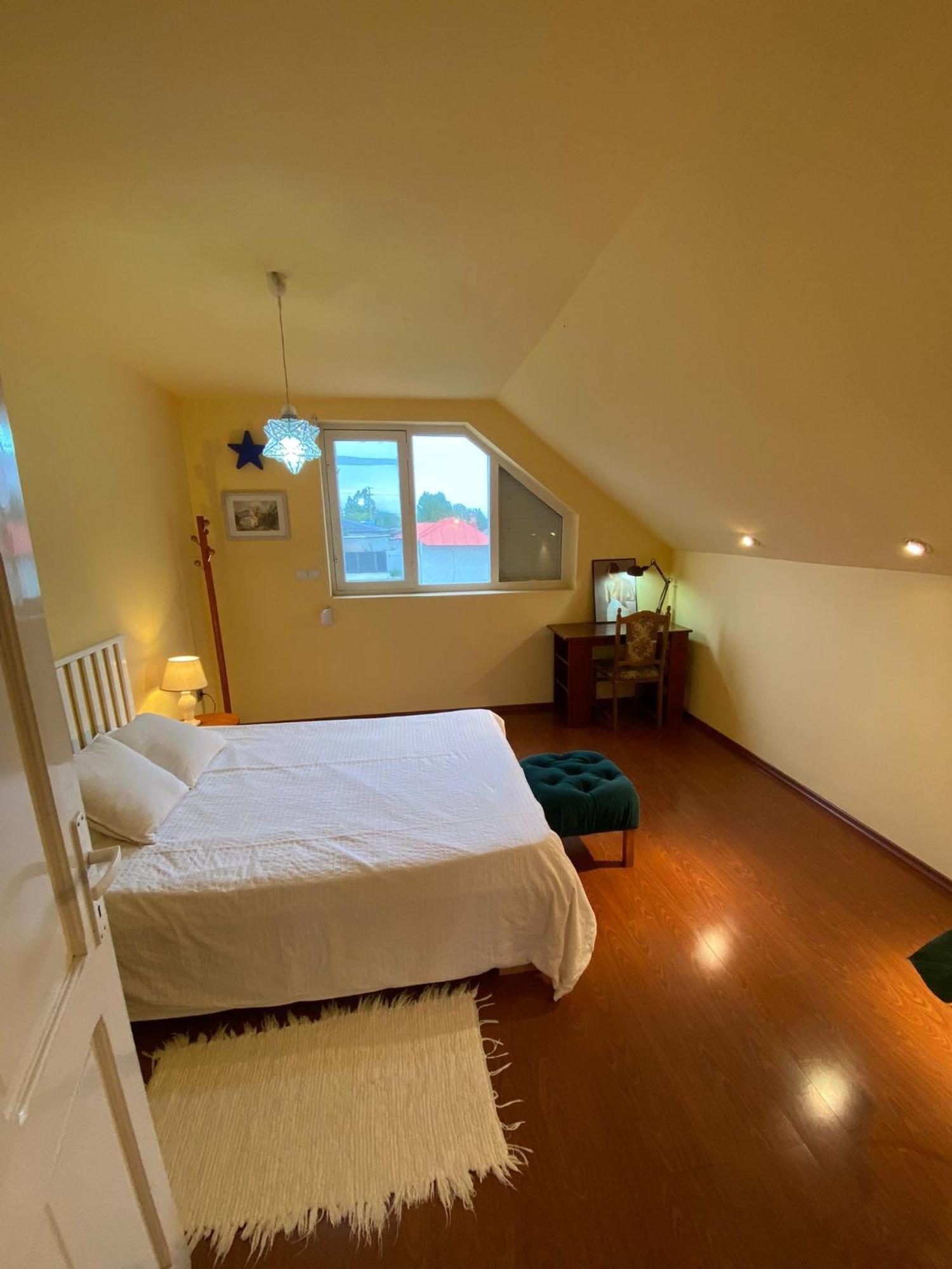 Cosy Bedroom For 2 With Balcony In A Family Villa Turnu Măgurele Exterior photo